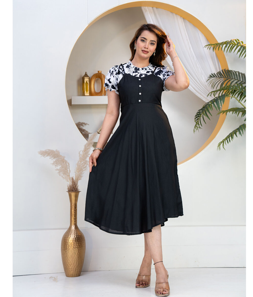 Black Printed Inner Top Dungaree Set Stylish Layered Casual Outfit